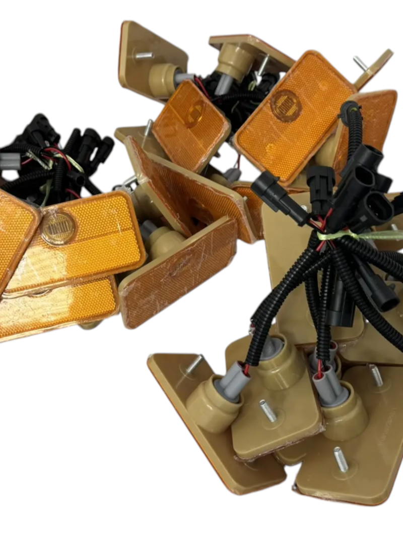 Фонарь боковой WG9100720012
